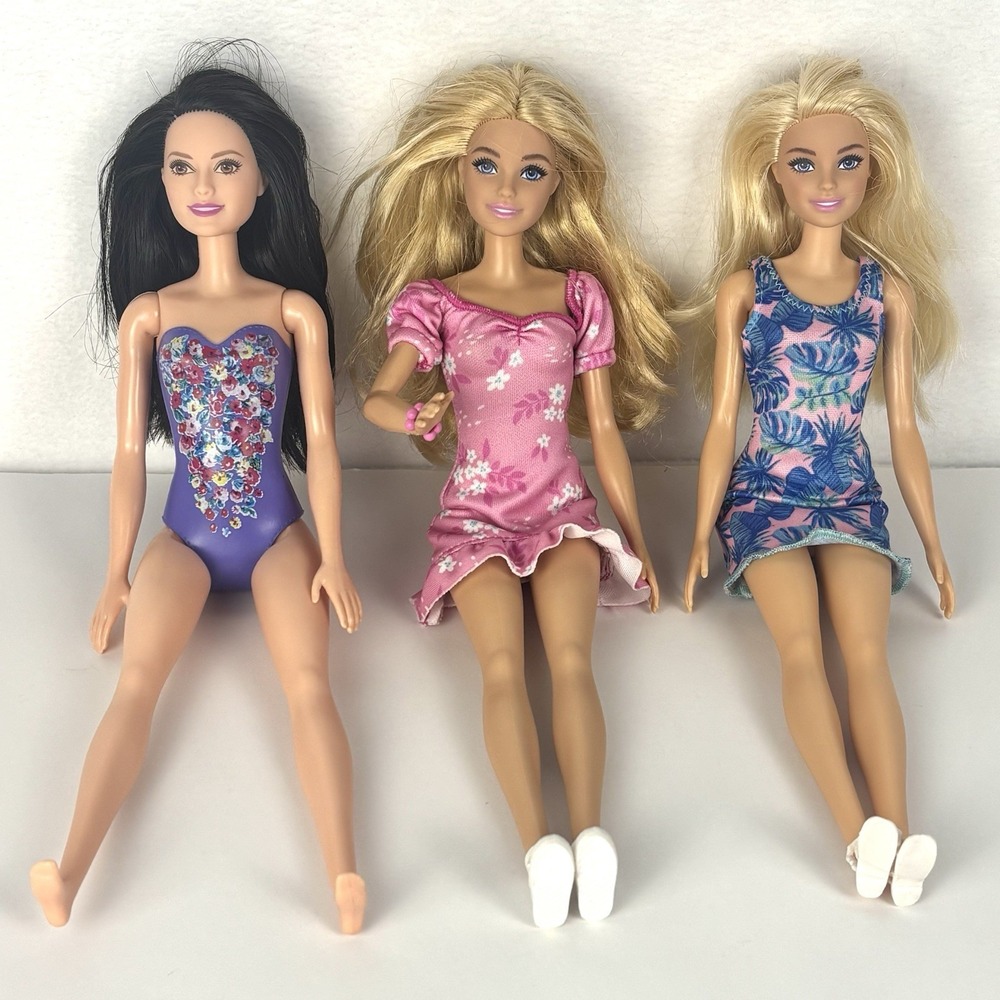 Barbies Mixed Lot 3 Dolls 2010 2013 Raquelle Beach HBY29 Blonde Brunette Mattel